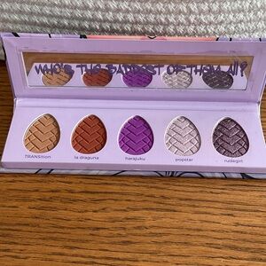 New Dragun Beauty Eyeshadow Fantasy Palette I - Gold, Orange, Purple, Silver,Brn